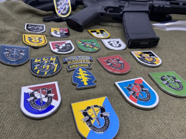 8th SFG Flash with DUI Car Badge - Image 6