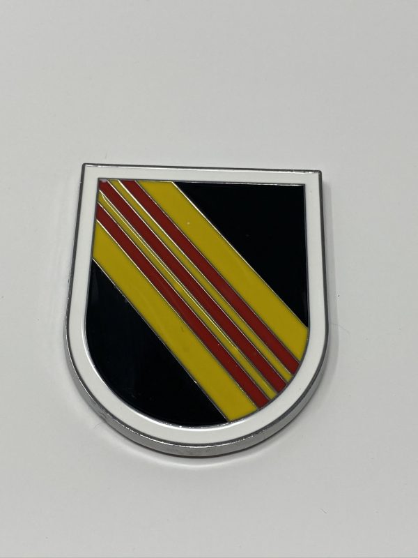 5th Group Flash Car Badge