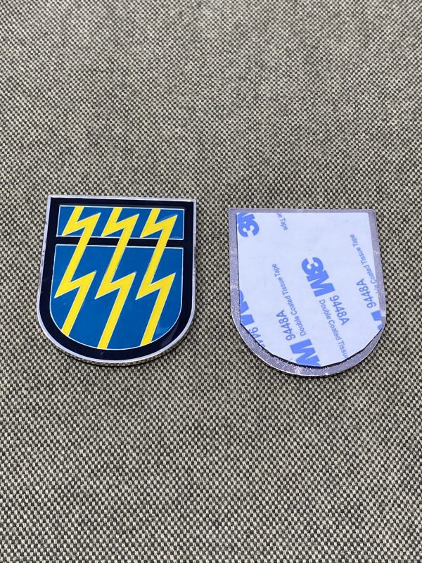 12th Group Flash Car Badge - Image 7