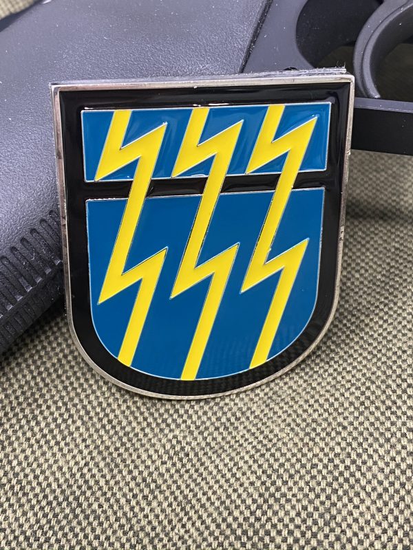 12th Group Flash Car Badge - Image 5