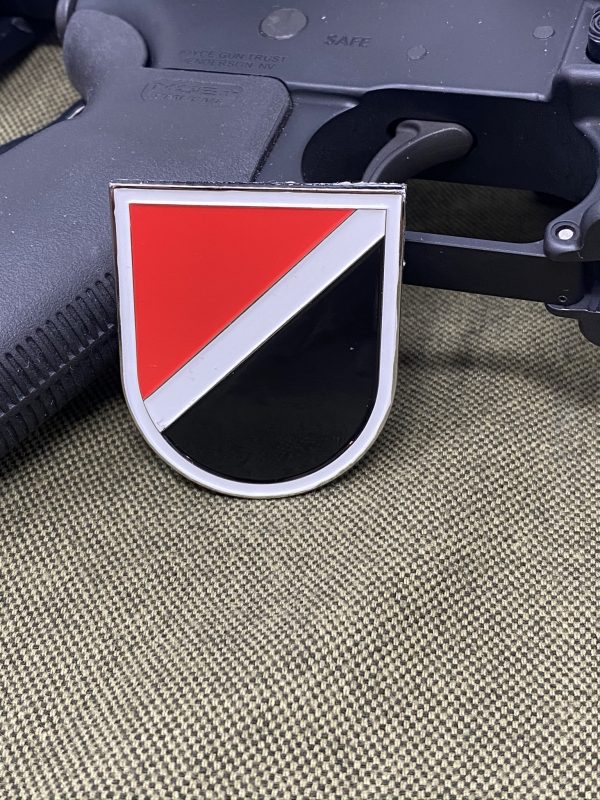 6th Group Car Badge - Image 4