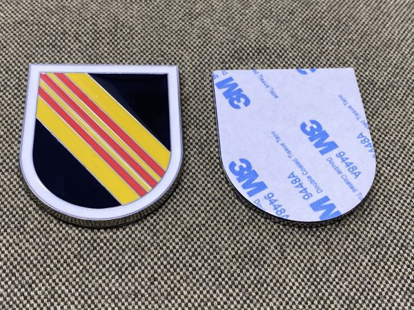 5th Group Flash Car Badge - Image 7