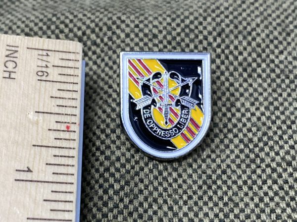 5th Group Flash Pin - Image 4