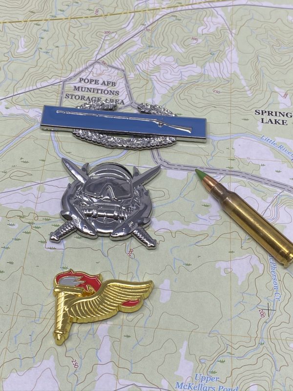 Pathfinder Car Badge - Image 3