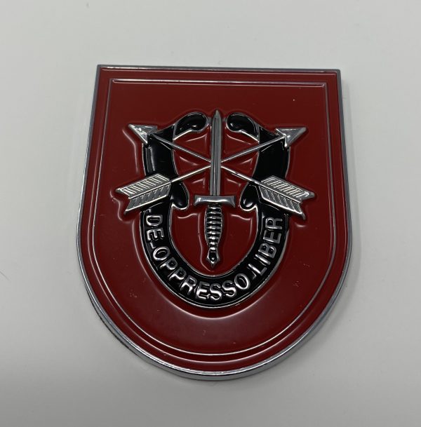 7th Group Flash Pin