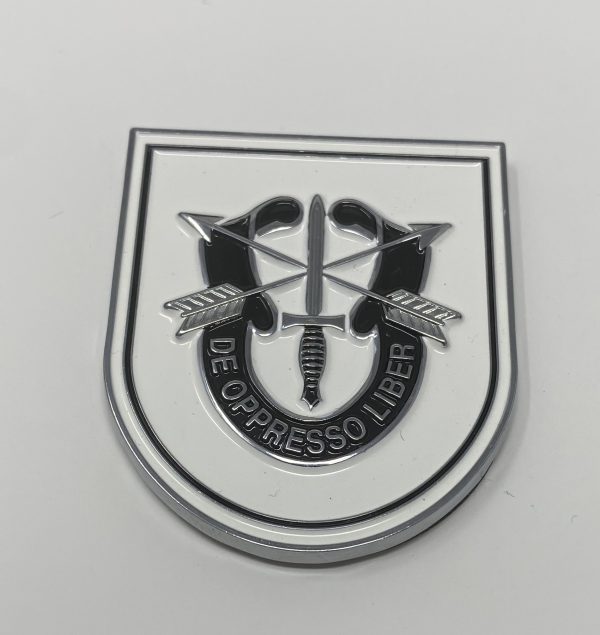 Training Group Pin White
