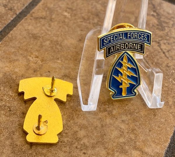 Special Forces Patch and Tab Pin - Image 5