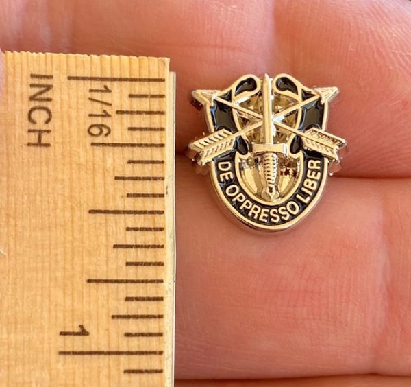 SF Crest (DUI) Pin - Image 3