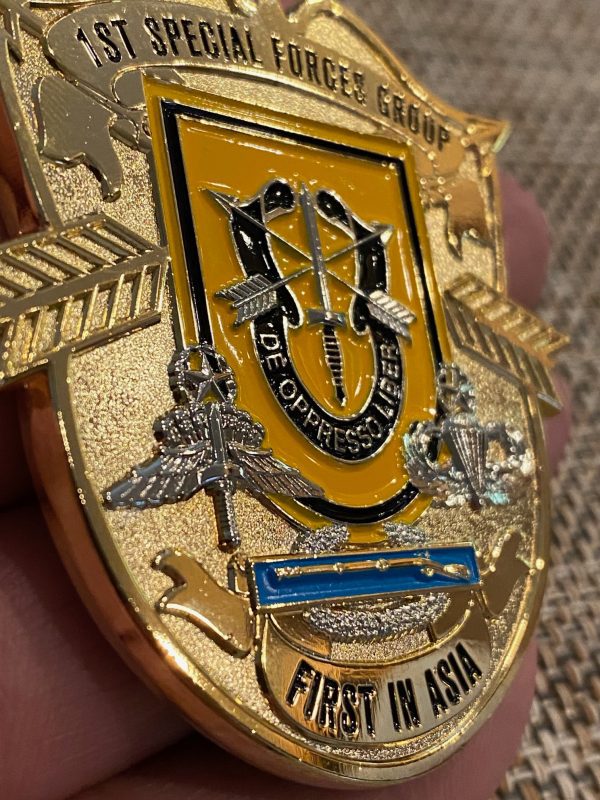 1st Special Forces Group Challenge Coin- SF Crest 2 1/2 Inch - Image 2