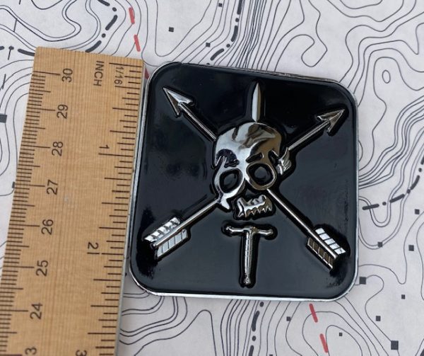 nous defions - Car Badge Chrome and Black - Image 3
