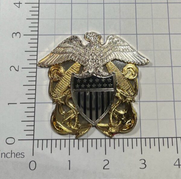 US Navy Officers Crest Car Badge - Image 2