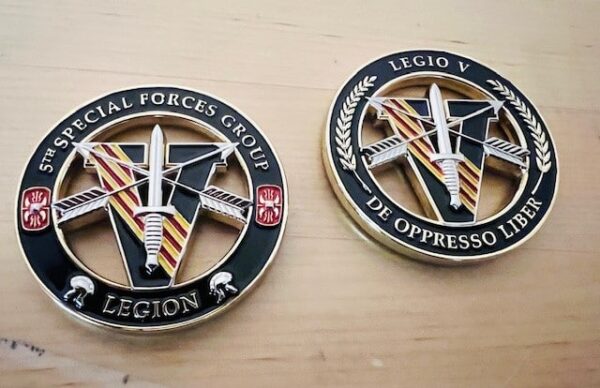 5th SFG(A) "LEGION" Coin with VN stripes - Image 4